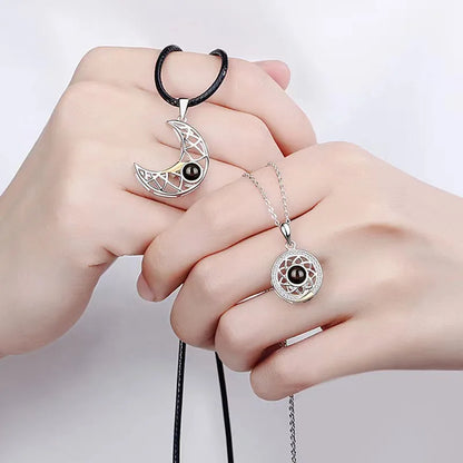 Collar “Te Amo en 100 Idiomas” – Edición Amor Eterno